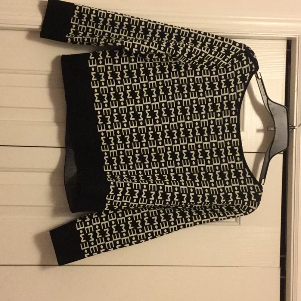 Cropped EM shirt/sweater in large
